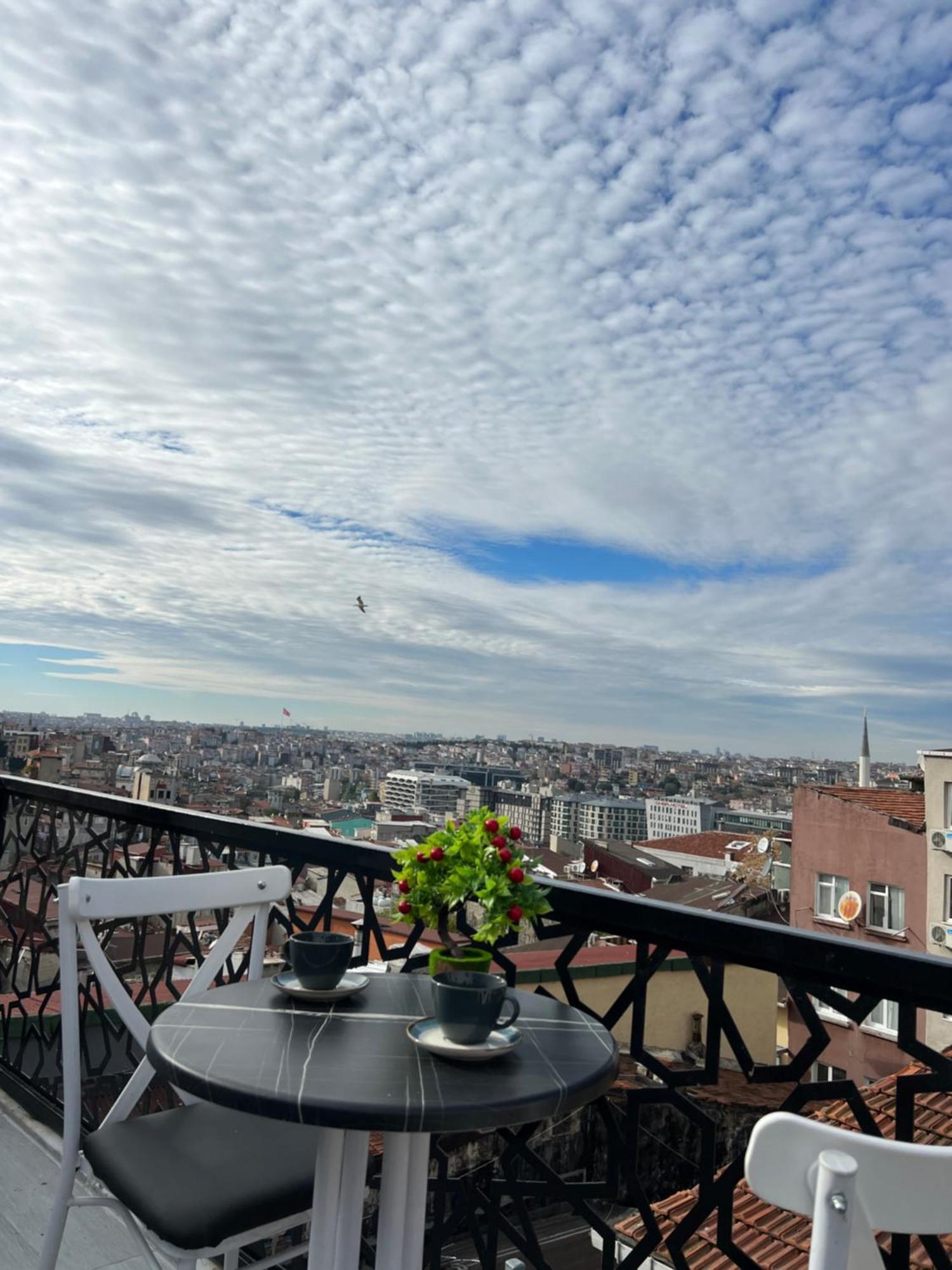 Taksim Larissa Residence Istanbul Exterior foto